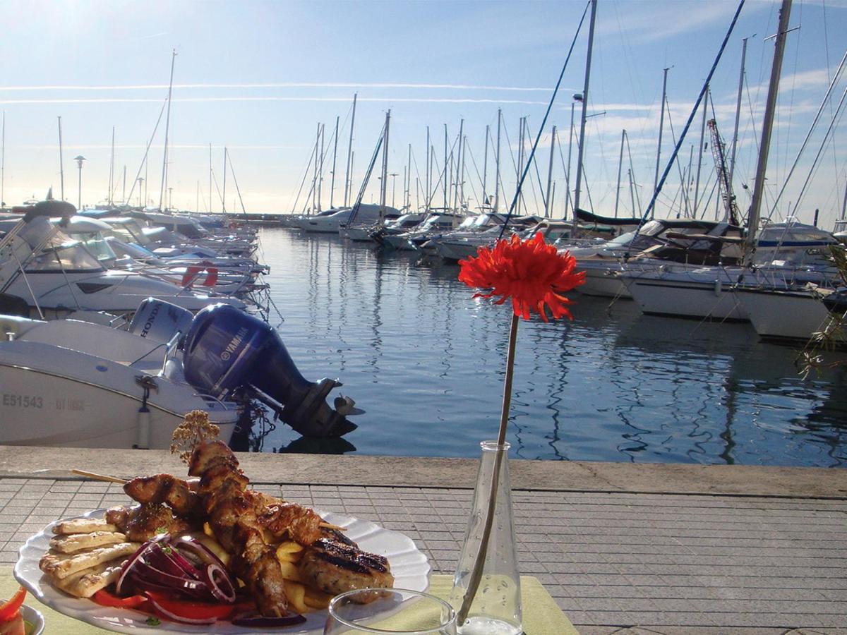 Spacieux Studio A Golfe Juan 2 Minutes Des Plages Валлоріс Екстер'єр фото